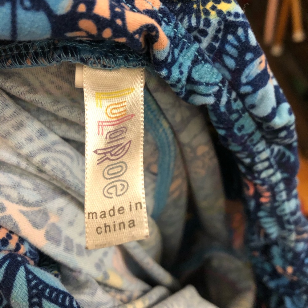 Lularoe one size leggings aqua water print - Picture 2 of 3